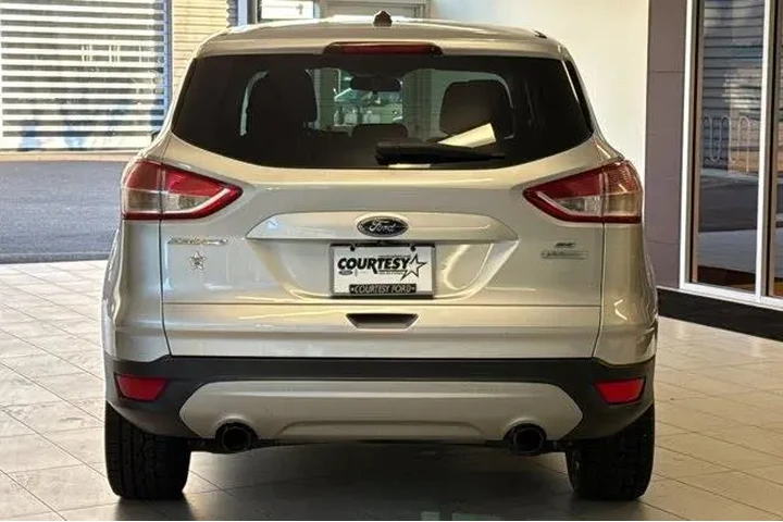 $11617 : Ford Escape 2015 SE 4dr SUV image 5