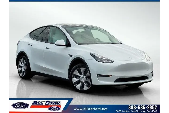 $29900 : Tesla Model Y 2022 AWD Long image 1