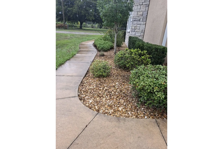 LANDSCAPING AND LANW CARE. image 6
