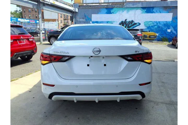 $15799 : Nissan Sentra 2024 SV 4dr Se image 6