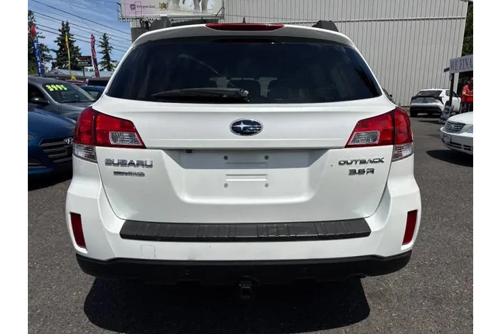 $5888 : 2013 Outback 3.6R Limited image 8