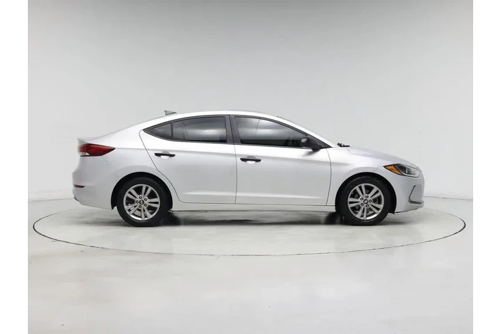 $13998 : Hyundai ELANTRA 2017 Value E image 7
