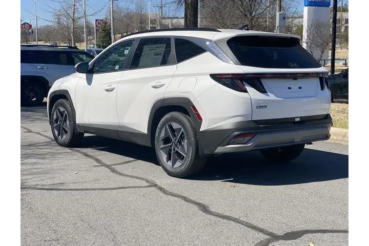 $31750 : Hyundai TUCSON 2025 SEL Conv image 5