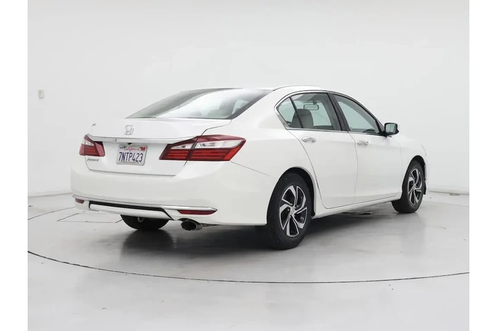 $18998 : Honda Accord 2016 LX 4dr Sed image 8