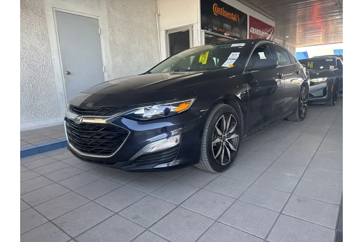 $18433 : Chevrolet Malibu 2023 RS 4dr image 1