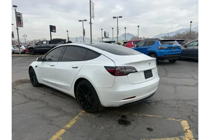 $16550 : Tesla Model 3 2021 AWD Long image 5