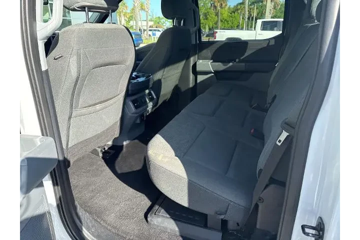 $39208 : Ford F-150 2024 4x4 XLT 4dr image 10