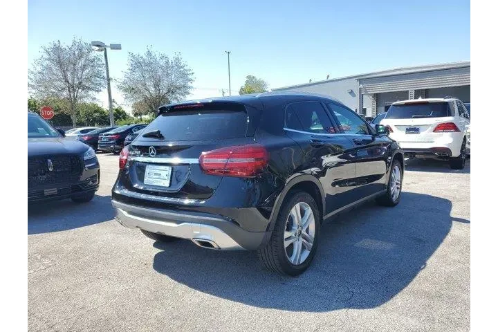 Mercedes-Benz GLA 2020 GLA 2 image 6