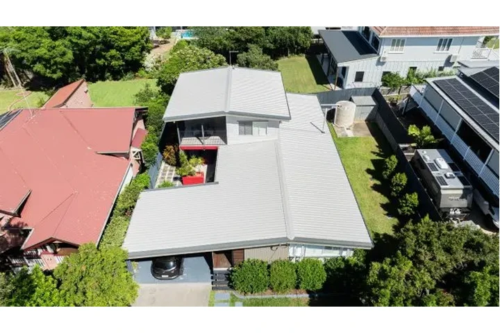 Metal Roof Replacement Myths image 1