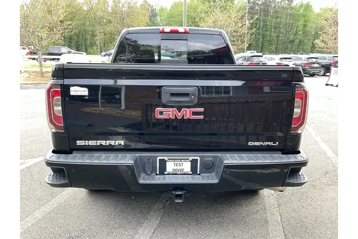 $30985 : GMC Sierra 1500 2018 4x4 Den image 6