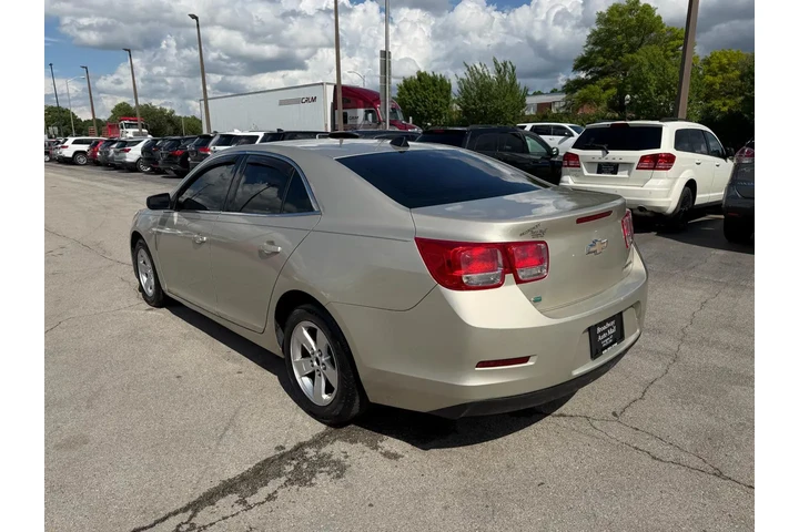 $5980 : 2014 Malibu LS image 4