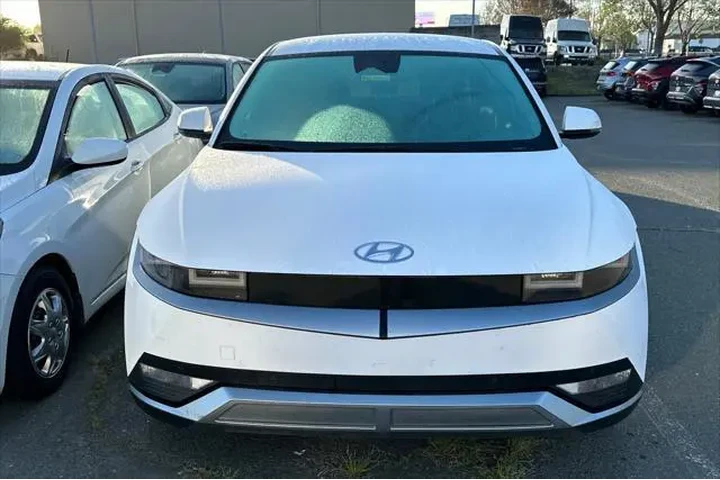 $24990 : Hyundai IONIQ 5 2024 SEL 4dr image 3