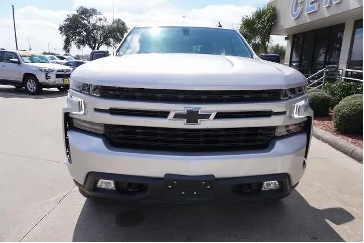 $32888 : Chevrolet Silverado 1500 202 image 2