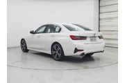 $23998 : BMW 3 Series 2019 330i 4dr S thumbnail