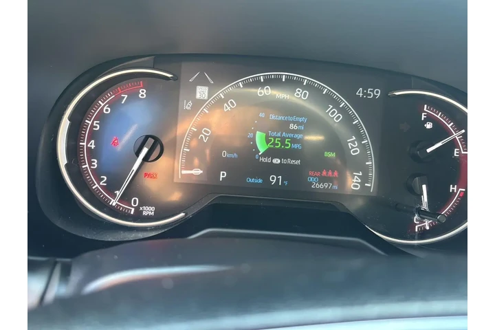 $40299 : Gold Certified 2025 RAV4 XLE image 3