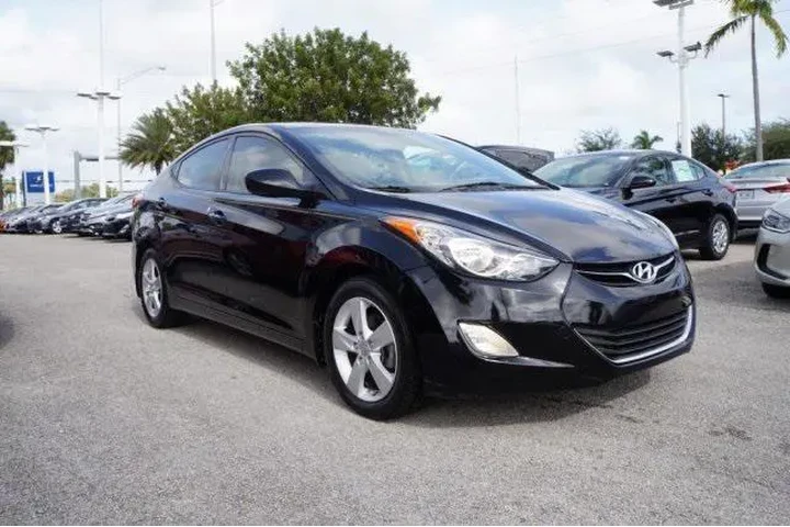 $3554 : Hyundai ELANTRA 2013 GLS 4dr image 3