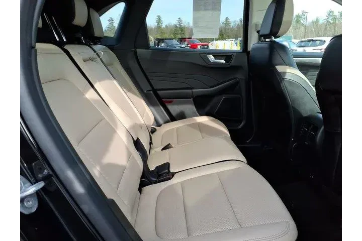 $27164 : Ford Escape 2022 AWD Titaniu image 8