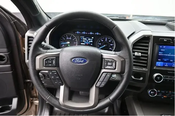 $28991 : Ford Expedition 2020 4x2 XLT image 7