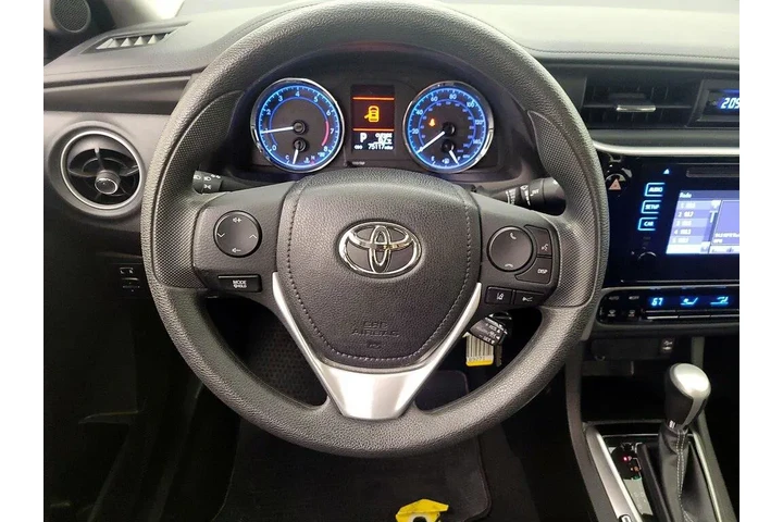 $16998 : Toyota Corolla 2017 LE 4dr S image 10