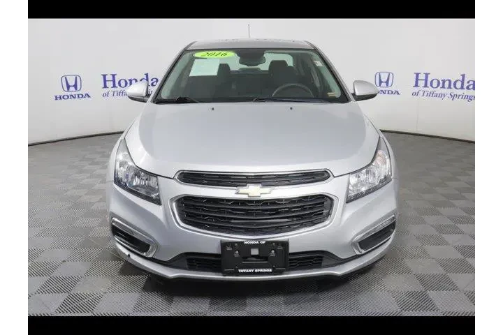 $10875 : Chevrolet Cruze Limited 2016 image 2