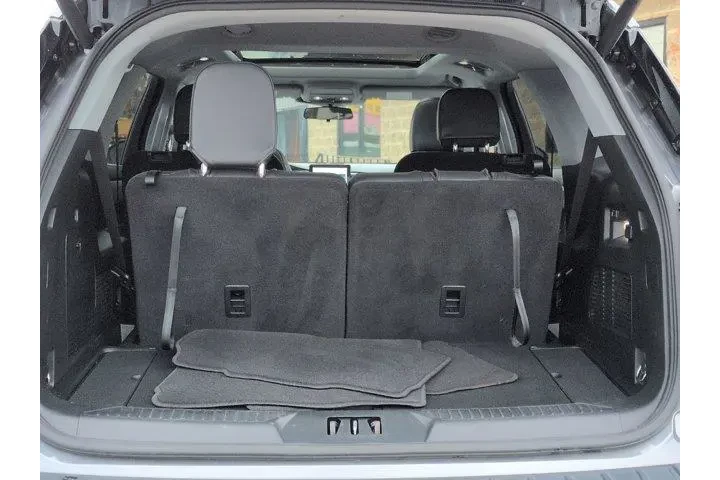 $25997 : Ford Explorer 2022 AWD XLT 4 image 6