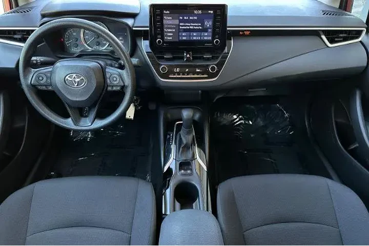 $20995 : Toyota Corolla 2022 LE 4dr S image 5