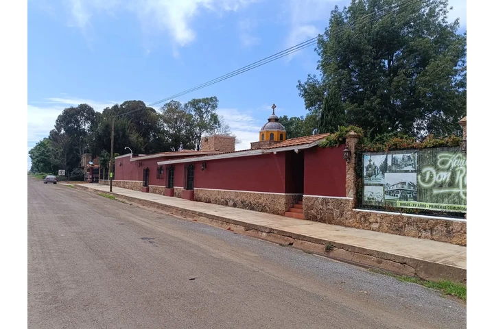 $80000000 : Hacienda tepatitlan  en venta image 3