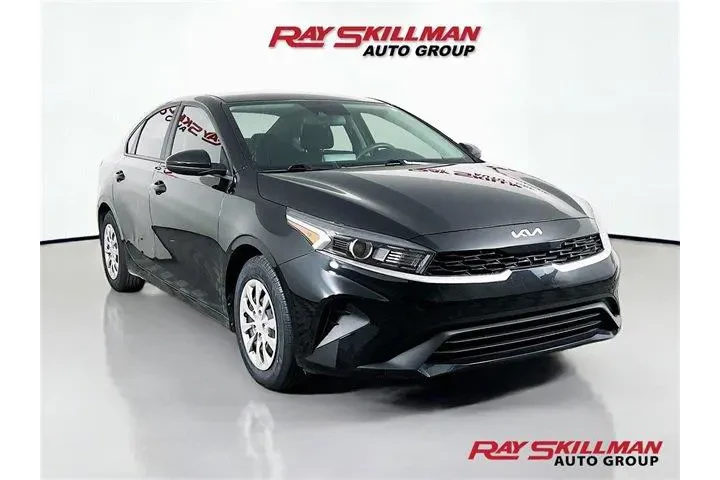 $19975 : Kia Forte 2024 LX 4dr Sedan image 1