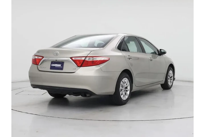 $17998 : Toyota Camry 2017 LE 4dr Sed image 8