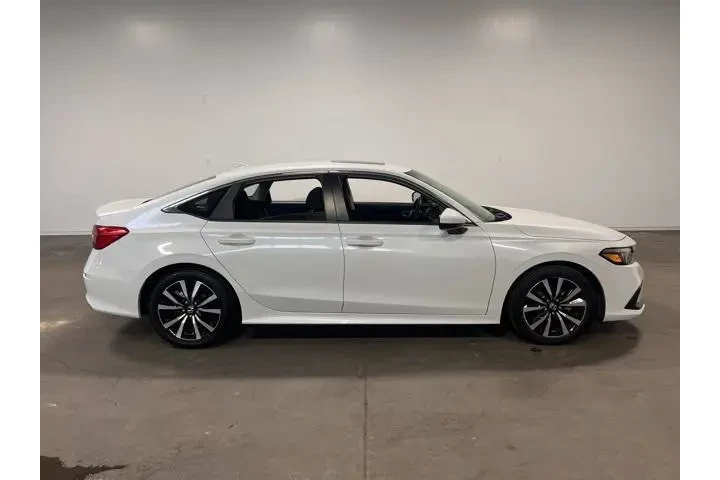 $23982 : Honda Civic 2023 EX 4dr Seda image 2