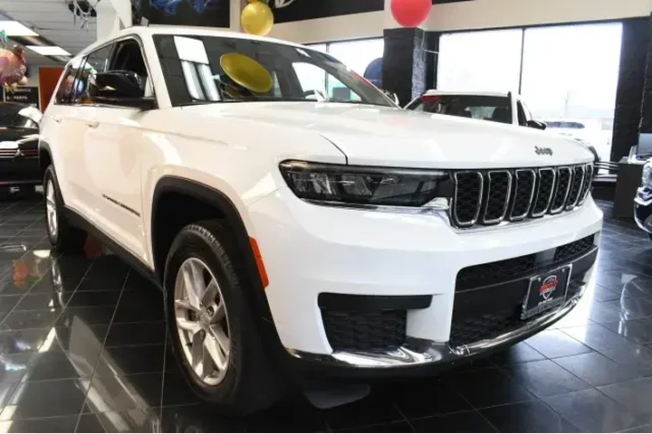 $28995 : Jeep Grand Cherokee L 2023 4 image 3