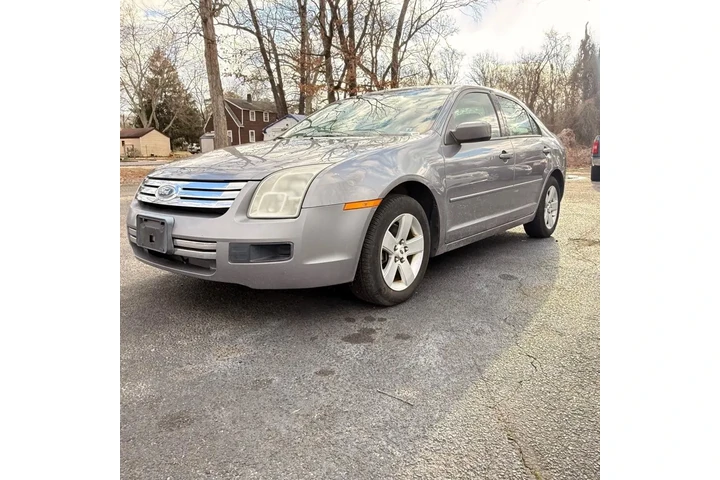 $5499 : 2006 Fusion image 3