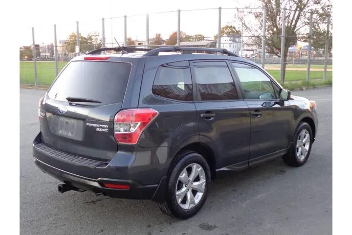 $10950 : 2014 Forester 2.5i Limited image 5