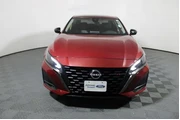 $19700 : Nissan Altima 2023 2.5 SR 4d thumbnail