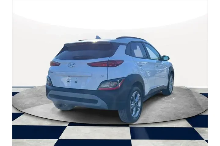 $20995 : Hyundai KONA 2023 AWD SEL 4d image 5