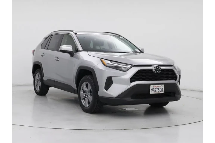 $25998 : Toyota RAV4 2023 XLE 4dr SUV image 1
