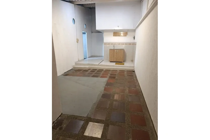 $10000000 : ALQUILER DE LOCAL COMERCIAL image 1