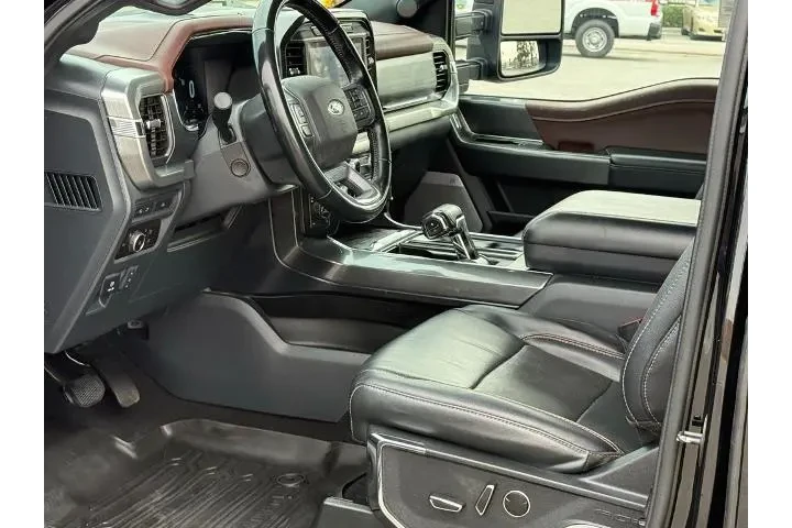 $39989 : Ford F-150 2023 4x4 XL 4dr S image 5