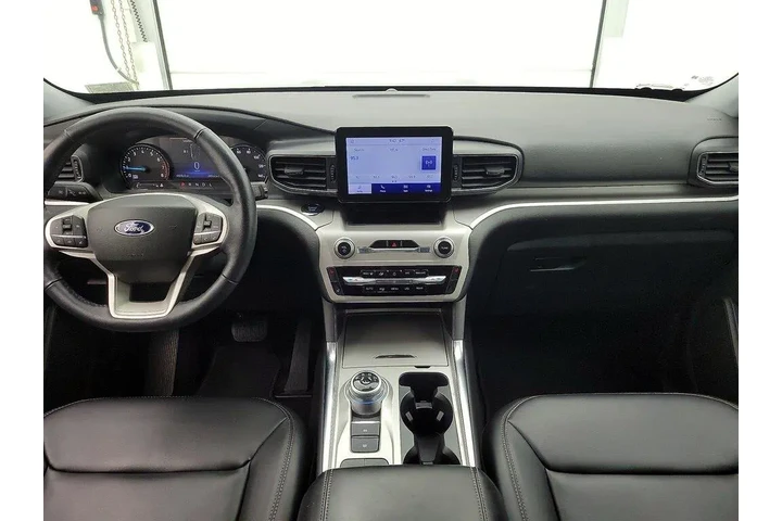 $24998 : Ford Explorer 2022 XLT 4dr S image 9