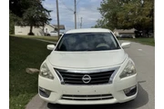 $5999 : 2015 Altima 2.5 S thumbnail