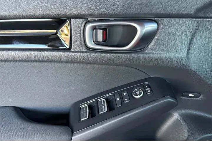$27995 : Honda Civic Hybrid 2025 Spor image 10