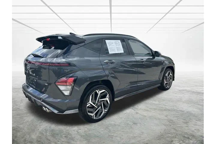 $24835 : Hyundai KONA 2024 N Line 4dr image 4
