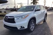 2014 Highlander en Little Rock