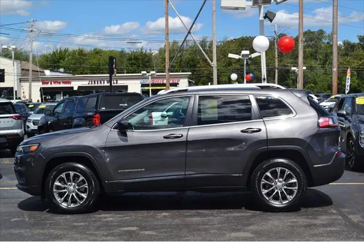 $20997 : Jeep Cherokee 2020 4x4 Latit image 3