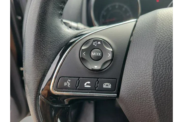 $13717 : Mitsubishi Outlander Sport 2 image 8