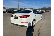 $7980 : 2015 Optima 4dr Sdn LX thumbnail