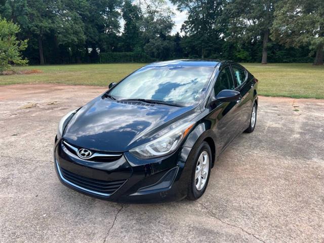 $13000 : 2015 Elantra SE image 1