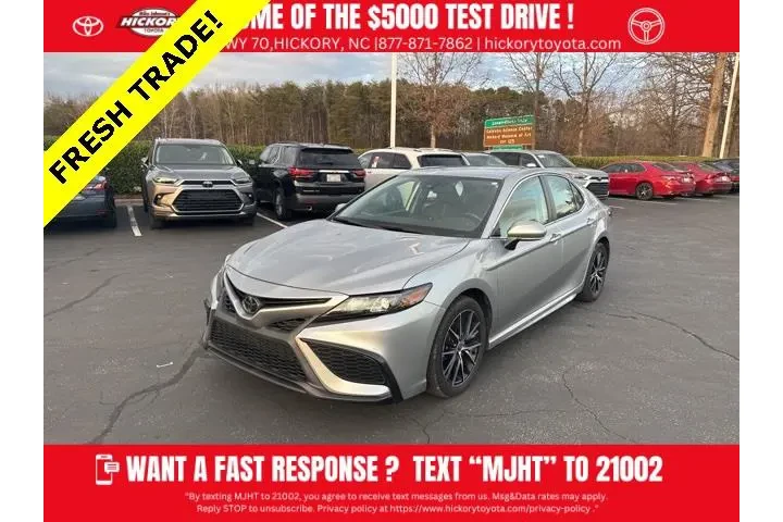 $23438 : Toyota Camry 2022 SE 4dr Sed image 1