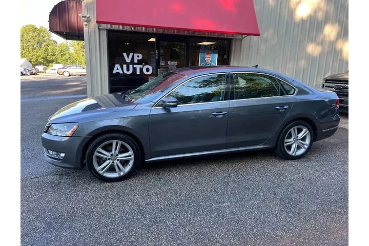 $8999 : 2014 Passat 2.0L TDI SEL Prem image 8