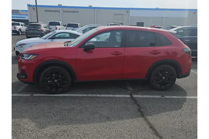$25000 : Honda HR-V 2024 Sport 4dr Cr image 5